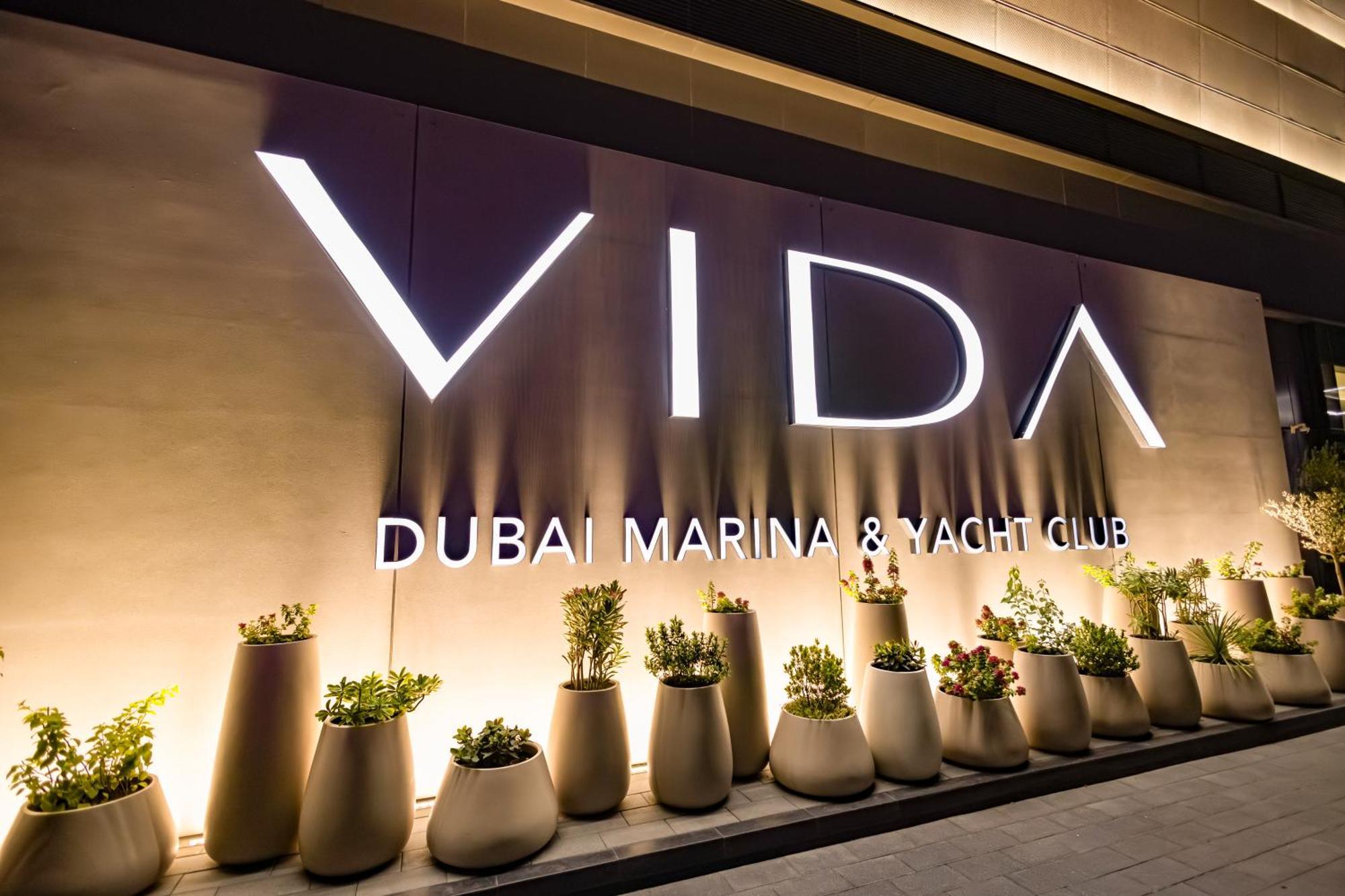 Vida Dubai Marina & Yacht Club , Hotel And Residences , Luxurious 2Br ภายนอก รูปภาพ